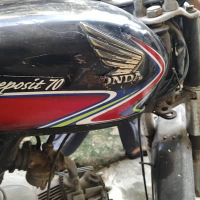 Honda bike 2017 october  .