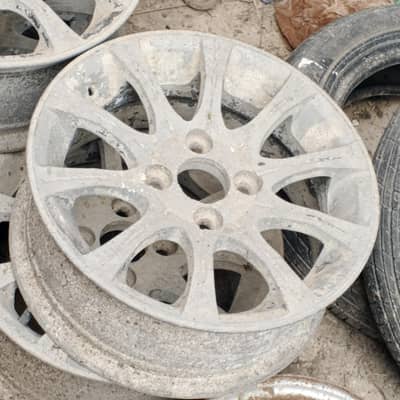 14 size rim available urgent sale.