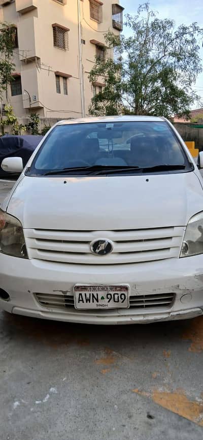 Toyota IST 2006     **0321-2595519**