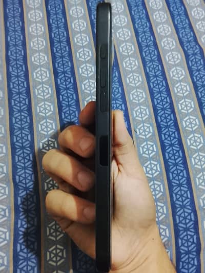 Iphone 16 pro max non pta mobile 10/10 condition