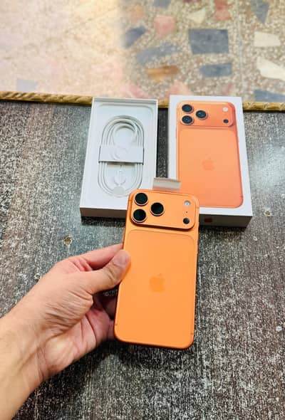 iphone 17 Pro Max 256GB Complete Box 34 Cycle