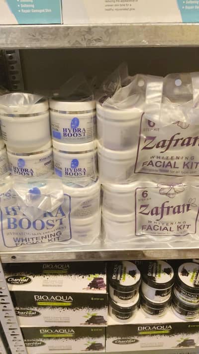 Complete facial set skin care affordable price gurrented fair skin