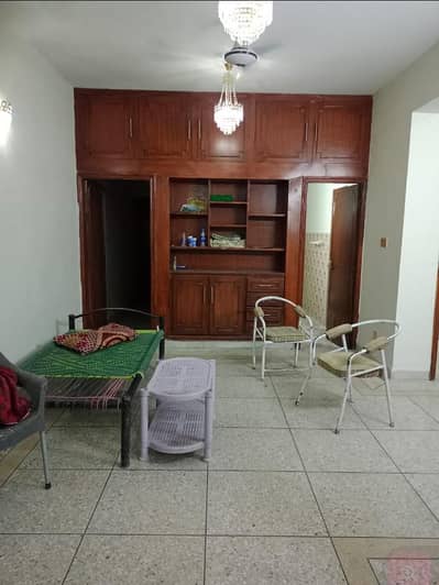 2nd Floor For Rent i-10 only small family