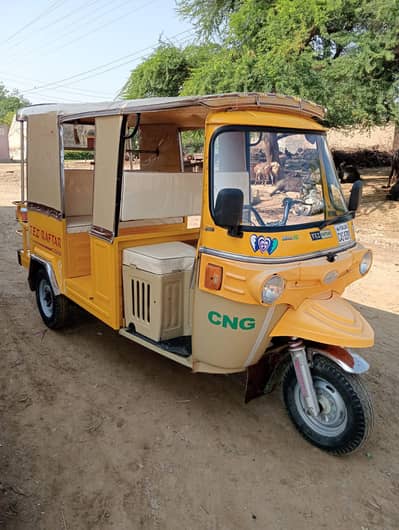 Auto Rickshaw Available For sale