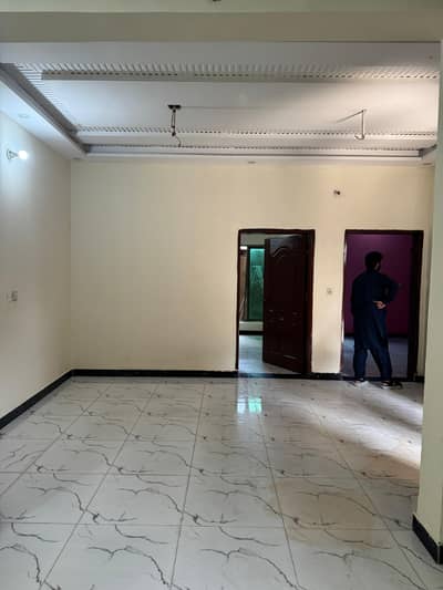 5 marla lower portion for rent in jubilee town