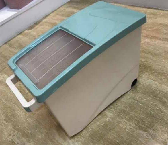 Rice box Household Kitchen Rice Plastic Storage Sealed Rice Cylinder Insect-proof Moisture-proof Flour Bucket