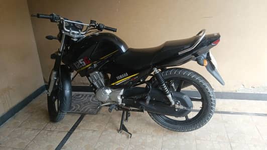 Yamaha ybr 125g