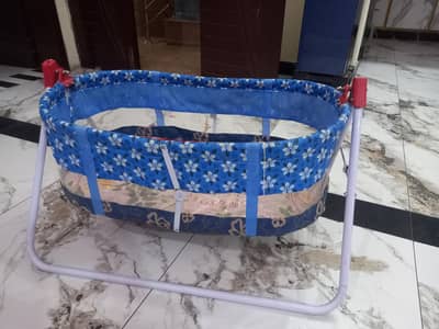 baby swing used best condition with cushion