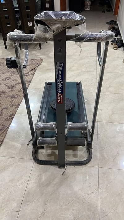 Treadmill (manual)