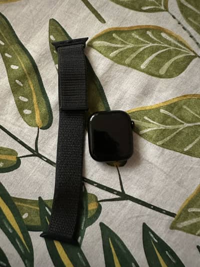 Series 10 apple watch (42mm)