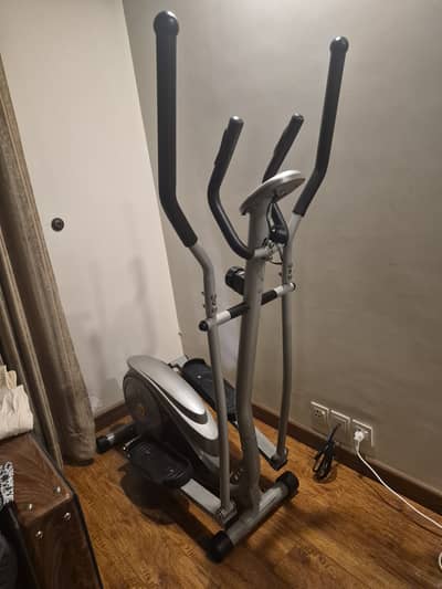 Sturdy elliptical that has helped me lose 10kg