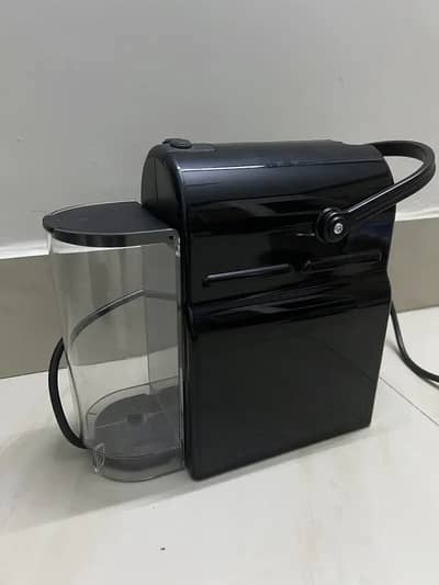 Second hand Coffee Machine Nespresso Inissia