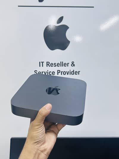 Apple Mac Mini 2018 core i7 16GB ram 500gb | 2012 & 2014| available