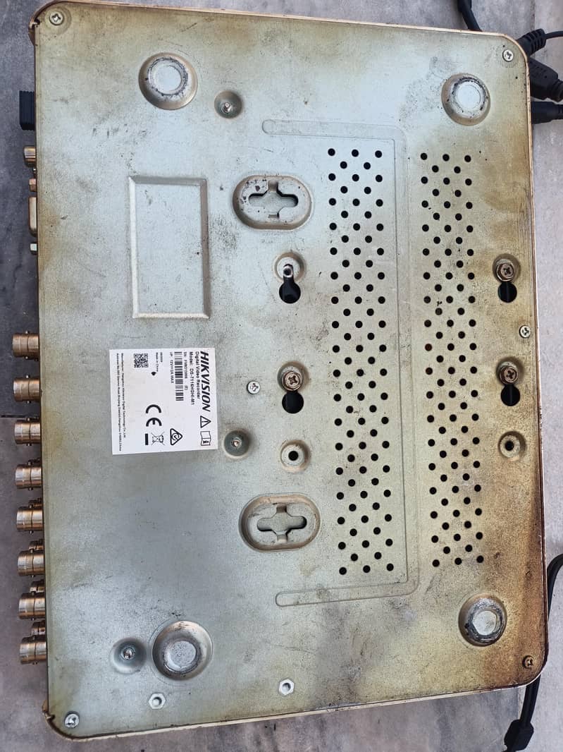 Hikvision WiFi IP Security Camera | HD Quality 2