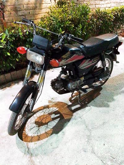 Deluxe 70cc motorcycle condition good