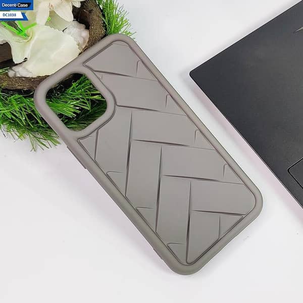 Silicone Back Case with Flex Waves Pattern for iPhone 11 in Gray