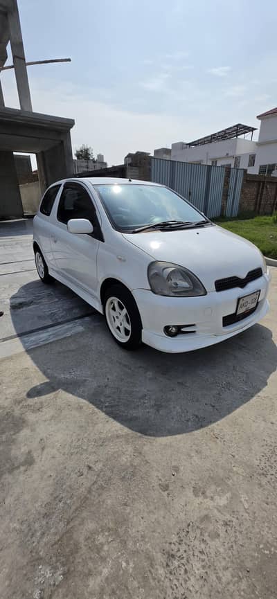 Toyota Vitz 2001/2006 White Automatic 1.5 1NZ-FE