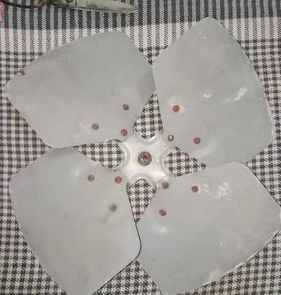 universal cooler blade for long throw