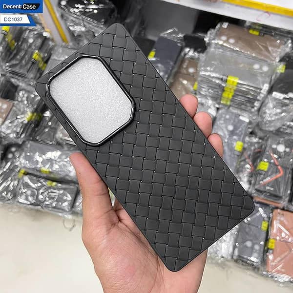 Vivo Y29 Black Cover - Silicone Back Case with Premium Woven Texture
