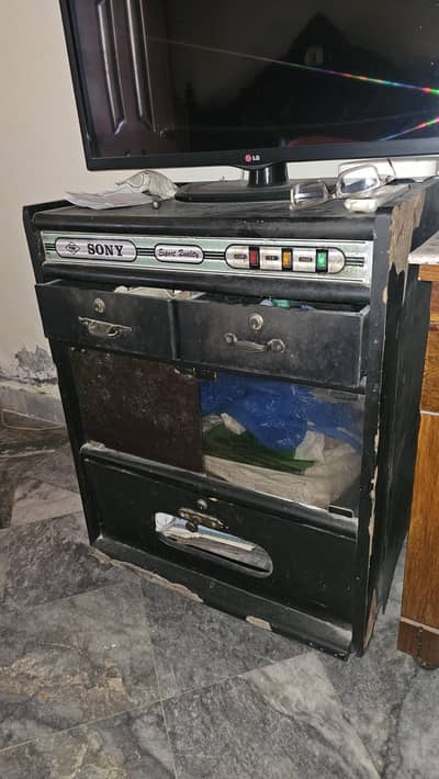 TV Trolley / TV Stand with storage space for sale