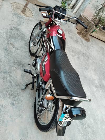 Honda 125 (2025 model)