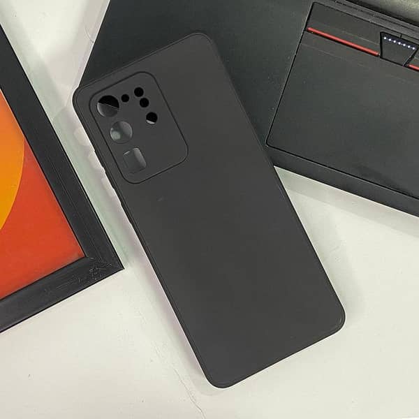 Official Samsung S21 Ultra Silicone Case with Camera Protection