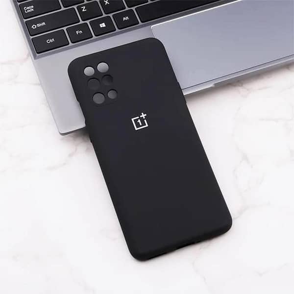 Official Silicone Case for OnePlus 9R - Black