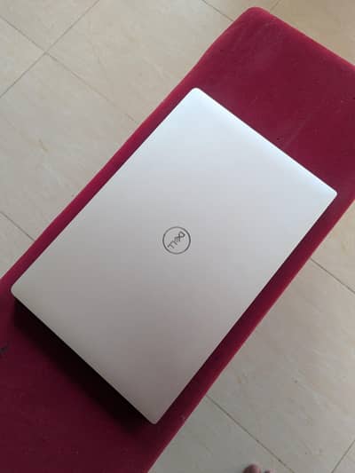 Dell Precision 5530 / i7 8th Gen / 16GB RAM / 512GB NVMe SSD