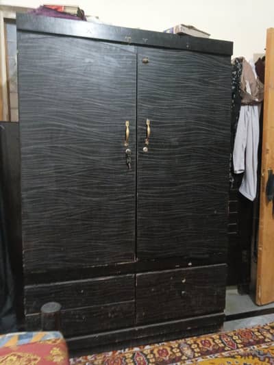 almari for sell good quality hai  7000