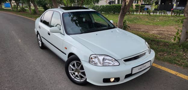 Honda Civic VTi-Oriel Automatic UG 2001 Scratchless Limited Edition