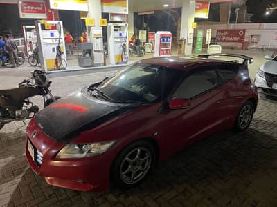 Honda CR-Z 2011 Hybrid – Sporty Look, Low Fuel Cost