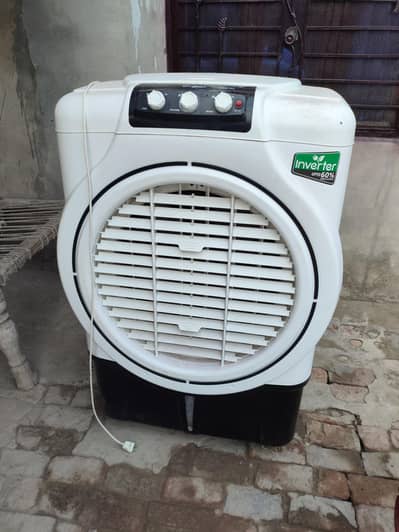 ECM-9000 PLUS INVERTER THUNDER COOL