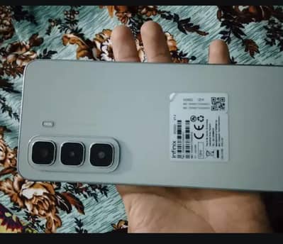 Infinix Hot 60 pro condition 10/10 with full box