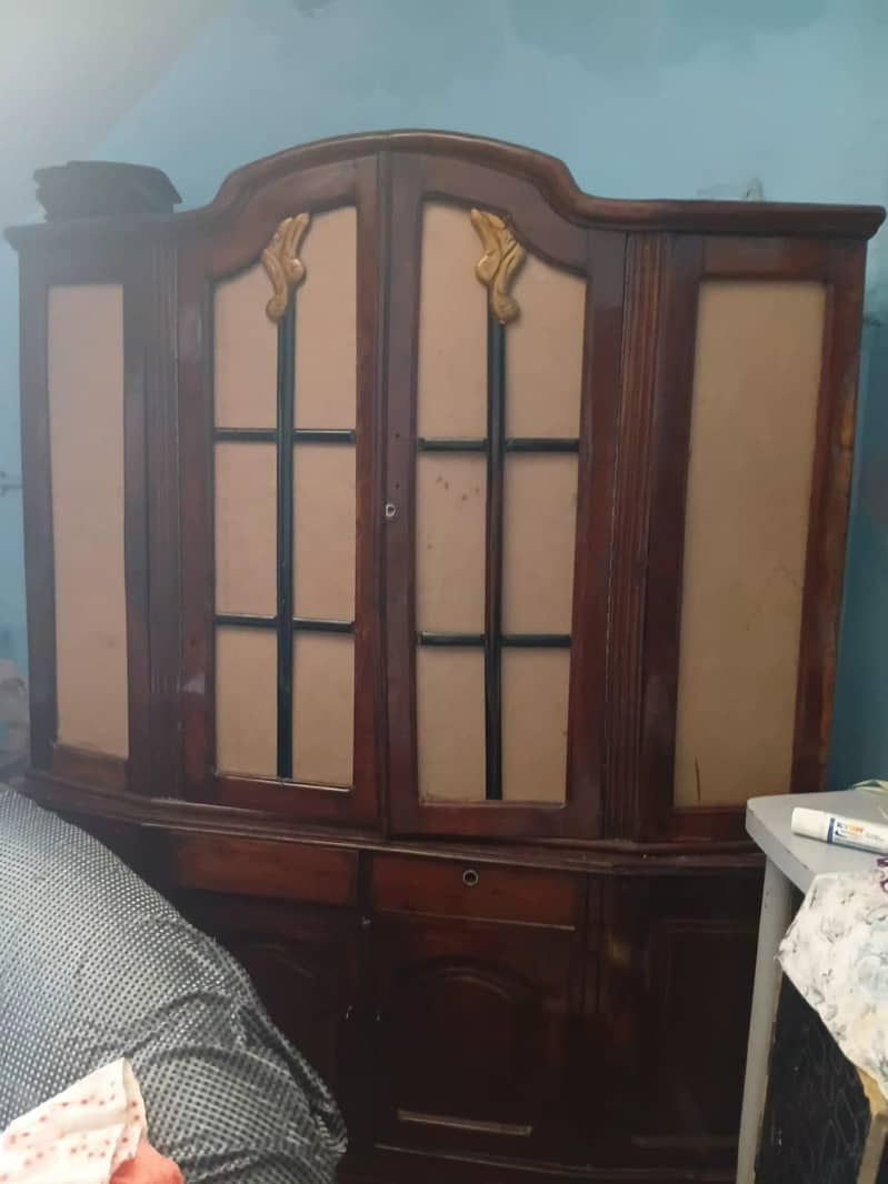 solid wood showcase. 0