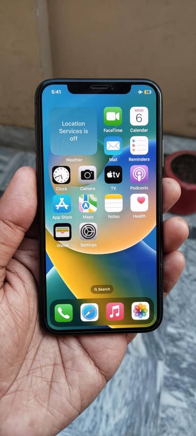 I Phone X 256Gb Non Pta Battery Service 9/10 Good Condition. . .