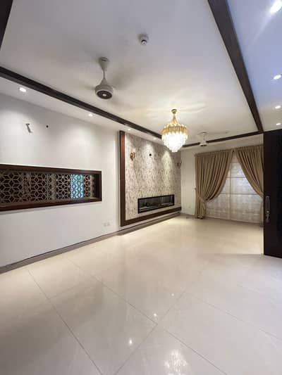 Slightly used just like brand new house for rent