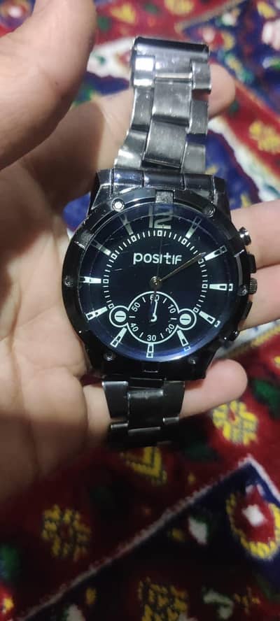 positif black color watch