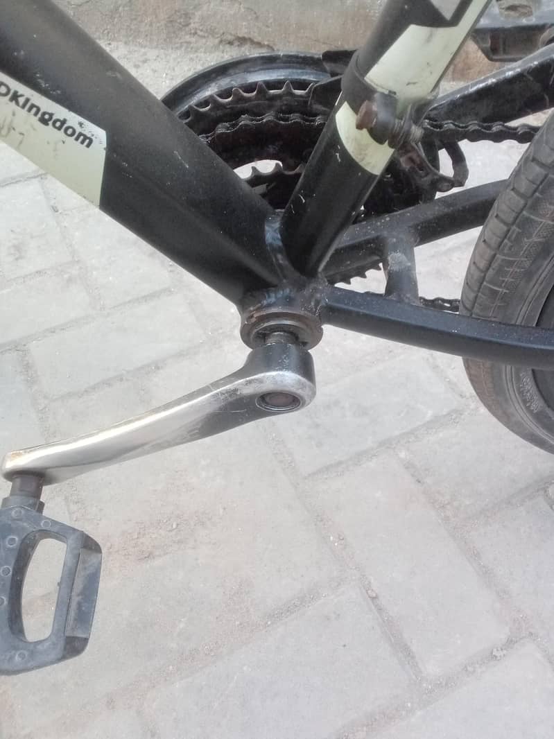 Plus Modren Cycle. . 10