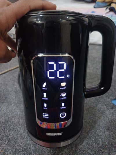 1.7 litre display kettle