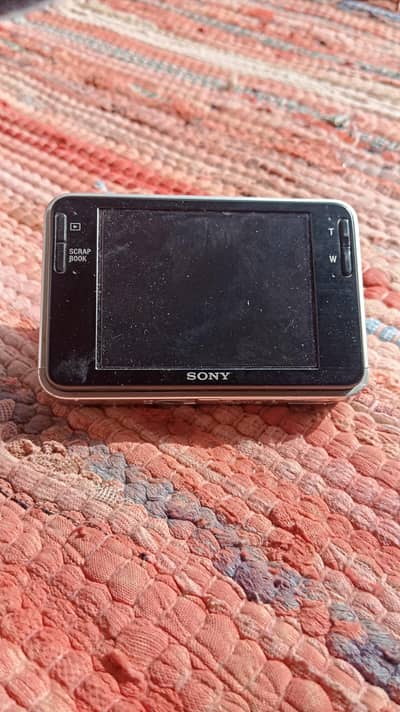 Sony Cybershot DSC-T2