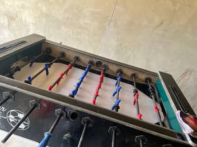 Ye ek carrom hai or Patti hai use main hai