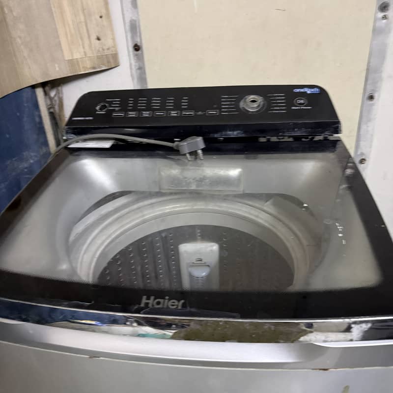 Haier 9KG Fully Automatic Washing Machine Top Load with LED Panel 1