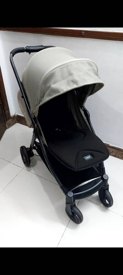 Manas & Papas inported Pram / Stroller excellent condition