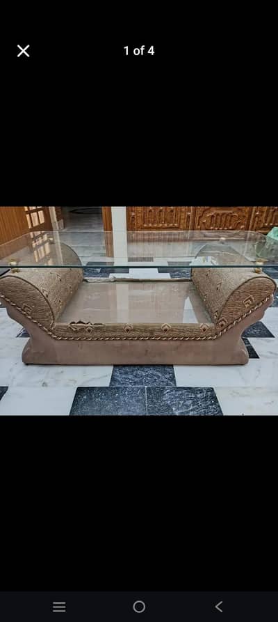 center table, mirror ok h ,kpra Thora damage h