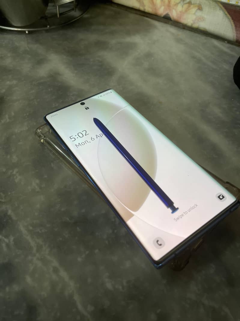 Note 10 Plus. 1