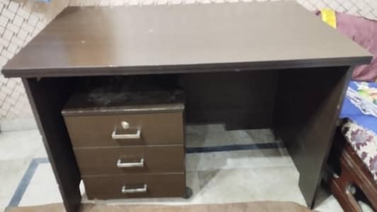 Office Table with Chair