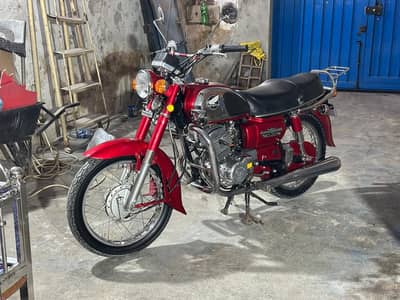 Honda Roadmaster 200cc 1982 - Pristine Condition - A Collector's Dream