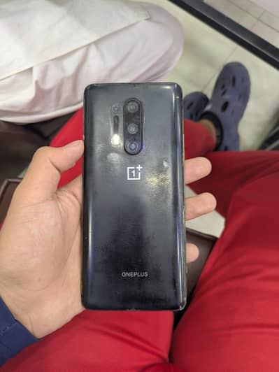 ONE PLUS 8 PRO URGENT SALE