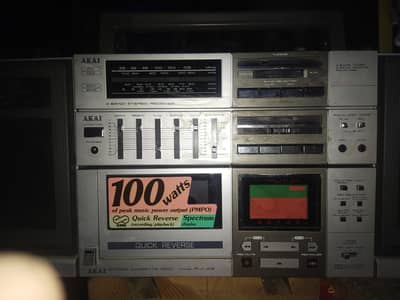 AUDIO TAPE RECORDER.