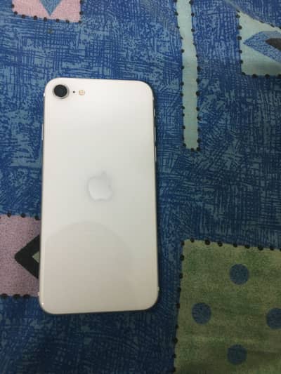 iPhone SE 2020 factory unlock